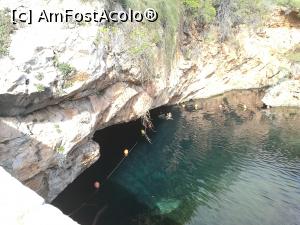 [P41] Lacul termal Vouliagmeni, zona dinspre mare cu limita peste care nu e voie să înoți » foto by crismis
 - 
<span class="allrVoted glyphicon glyphicon-heart hidden" id="av952587"></span>
<a class="m-l-10 hidden" id="sv952587" onclick="voting_Foto_DelVot(,952587,23346)" role="button">șterge vot <span class="glyphicon glyphicon-remove"></span></a>
<a id="v9952587" class=" c-red"  onclick="voting_Foto_SetVot(952587)" role="button"><span class="glyphicon glyphicon-heart-empty"></span> <b>LIKE</b> = Votează poza</a> <img class="hidden"  id="f952587W9" src="/imagini/loader.gif" border="0" /><span class="AjErrMes hidden" id="e952587ErM"></span>