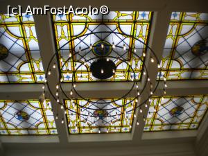 [P24] candelabre si vitralii superbe » foto by ceasornicarul
 - 
<span class="allrVoted glyphicon glyphicon-heart hidden" id="av1059288"></span>
<a class="m-l-10 hidden" id="sv1059288" onclick="voting_Foto_DelVot(,1059288,23367)" role="button">șterge vot <span class="glyphicon glyphicon-remove"></span></a>
<a id="v91059288" class=" c-red"  onclick="voting_Foto_SetVot(1059288)" role="button"><span class="glyphicon glyphicon-heart-empty"></span> <b>LIKE</b> = Votează poza</a> <img class="hidden"  id="f1059288W9" src="/imagini/loader.gif" border="0" /><span class="AjErrMes hidden" id="e1059288ErM"></span>
