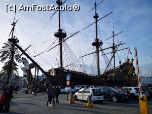 [P01] Genova port » foto by gogu2012
 - 
<span class="allrVoted glyphicon glyphicon-heart hidden" id="av1058360"></span>
<a class="m-l-10 hidden" id="sv1058360" onclick="voting_Foto_DelVot(,1058360,23377)" role="button">șterge vot <span class="glyphicon glyphicon-remove"></span></a>
<a id="v91058360" class=" c-red"  onclick="voting_Foto_SetVot(1058360)" role="button"><span class="glyphicon glyphicon-heart-empty"></span> <b>LIKE</b> = Votează poza</a> <img class="hidden"  id="f1058360W9" src="/imagini/loader.gif" border="0" /><span class="AjErrMes hidden" id="e1058360ErM"></span>