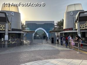 [P06] Dubai Frame,casa de bilete » foto by AZE
 - 
<span class="allrVoted glyphicon glyphicon-heart hidden" id="av1485315"></span>
<a class="m-l-10 hidden" id="sv1485315" onclick="voting_Foto_DelVot(,1485315,23380)" role="button">șterge vot <span class="glyphicon glyphicon-remove"></span></a>
<a id="v91485315" class=" c-red"  onclick="voting_Foto_SetVot(1485315)" role="button"><span class="glyphicon glyphicon-heart-empty"></span> <b>LIKE</b> = Votează poza</a> <img class="hidden"  id="f1485315W9" src="/imagini/loader.gif" border="0" /><span class="AjErrMes hidden" id="e1485315ErM"></span>