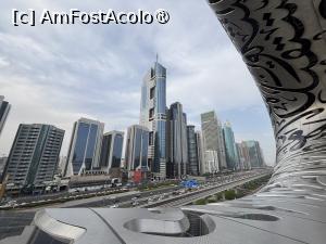 [P10] Museum of the Future Dubai,pe terasa muzeului » foto by AZE
 - 
<span class="allrVoted glyphicon glyphicon-heart hidden" id="av1486827"></span>
<a class="m-l-10 hidden" id="sv1486827" onclick="voting_Foto_DelVot(,1486827,23380)" role="button">șterge vot <span class="glyphicon glyphicon-remove"></span></a>
<a id="v91486827" class=" c-red"  onclick="voting_Foto_SetVot(1486827)" role="button"><span class="glyphicon glyphicon-heart-empty"></span> <b>LIKE</b> = Votează poza</a> <img class="hidden"  id="f1486827W9" src="/imagini/loader.gif" border="0" /><span class="AjErrMes hidden" id="e1486827ErM"></span>