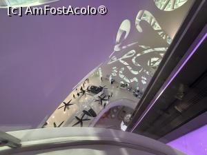 [P28] Museum of the Future Dubai,pe scări » foto by AZE
 - 
<span class="allrVoted glyphicon glyphicon-heart hidden" id="av1486845"></span>
<a class="m-l-10 hidden" id="sv1486845" onclick="voting_Foto_DelVot(,1486845,23380)" role="button">șterge vot <span class="glyphicon glyphicon-remove"></span></a>
<a id="v91486845" class=" c-red"  onclick="voting_Foto_SetVot(1486845)" role="button"><span class="glyphicon glyphicon-heart-empty"></span> <b>LIKE</b> = Votează poza</a> <img class="hidden"  id="f1486845W9" src="/imagini/loader.gif" border="0" /><span class="AjErrMes hidden" id="e1486845ErM"></span>