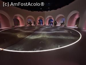 [P40] Museum of the Future Dubai,Al Waha » foto by AZE
 - 
<span class="allrVoted glyphicon glyphicon-heart hidden" id="av1486857"></span>
<a class="m-l-10 hidden" id="sv1486857" onclick="voting_Foto_DelVot(,1486857,23380)" role="button">șterge vot <span class="glyphicon glyphicon-remove"></span></a>
<a id="v91486857" class=" c-red"  onclick="voting_Foto_SetVot(1486857)" role="button"><span class="glyphicon glyphicon-heart-empty"></span> <b>LIKE</b> = Votează poza</a> <img class="hidden"  id="f1486857W9" src="/imagini/loader.gif" border="0" /><span class="AjErrMes hidden" id="e1486857ErM"></span>