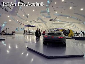 [P46] Museum of the Future Dubai,mașină în viitor » foto by AZE
 - 
<span class="allrVoted glyphicon glyphicon-heart hidden" id="av1486863"></span>
<a class="m-l-10 hidden" id="sv1486863" onclick="voting_Foto_DelVot(,1486863,23380)" role="button">șterge vot <span class="glyphicon glyphicon-remove"></span></a>
<a id="v91486863" class=" c-red"  onclick="voting_Foto_SetVot(1486863)" role="button"><span class="glyphicon glyphicon-heart-empty"></span> <b>LIKE</b> = Votează poza</a> <img class="hidden"  id="f1486863W9" src="/imagini/loader.gif" border="0" /><span class="AjErrMes hidden" id="e1486863ErM"></span>