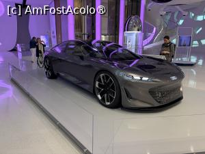[P47] Museum of the Future Dubai,mașină în viitor » foto by AZE
 - 
<span class="allrVoted glyphicon glyphicon-heart hidden" id="av1486864"></span>
<a class="m-l-10 hidden" id="sv1486864" onclick="voting_Foto_DelVot(,1486864,23380)" role="button">șterge vot <span class="glyphicon glyphicon-remove"></span></a>
<a id="v91486864" class=" c-red"  onclick="voting_Foto_SetVot(1486864)" role="button"><span class="glyphicon glyphicon-heart-empty"></span> <b>LIKE</b> = Votează poza</a> <img class="hidden"  id="f1486864W9" src="/imagini/loader.gif" border="0" /><span class="AjErrMes hidden" id="e1486864ErM"></span>