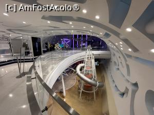[P55] Museum of the Future Dubai,un etaj mai jos este loc de joacă pentru copii » foto by AZE
 - 
<span class="allrVoted glyphicon glyphicon-heart hidden" id="av1486872"></span>
<a class="m-l-10 hidden" id="sv1486872" onclick="voting_Foto_DelVot(,1486872,23380)" role="button">șterge vot <span class="glyphicon glyphicon-remove"></span></a>
<a id="v91486872" class=" c-red"  onclick="voting_Foto_SetVot(1486872)" role="button"><span class="glyphicon glyphicon-heart-empty"></span> <b>LIKE</b> = Votează poza</a> <img class="hidden"  id="f1486872W9" src="/imagini/loader.gif" border="0" /><span class="AjErrMes hidden" id="e1486872ErM"></span>