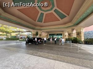[P19] Intrarea spre mallul sau recepția hotelului Atlantis » foto by AZE
 - 
<span class="allrVoted glyphicon glyphicon-heart hidden" id="av1492835"></span>
<a class="m-l-10 hidden" id="sv1492835" onclick="voting_Foto_DelVot(,1492835,23380)" role="button">șterge vot <span class="glyphicon glyphicon-remove"></span></a>
<a id="v91492835" class=" c-red"  onclick="voting_Foto_SetVot(1492835)" role="button"><span class="glyphicon glyphicon-heart-empty"></span> <b>LIKE</b> = Votează poza</a> <img class="hidden"  id="f1492835W9" src="/imagini/loader.gif" border="0" /><span class="AjErrMes hidden" id="e1492835ErM"></span>