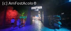 [P03] Dinozaur Park Dubai  » foto by elenaadina
 - 
<span class="allrVoted glyphicon glyphicon-heart hidden" id="av1414614"></span>
<a class="m-l-10 hidden" id="sv1414614" onclick="voting_Foto_DelVot(,1414614,23380)" role="button">șterge vot <span class="glyphicon glyphicon-remove"></span></a>
<a id="v91414614" class=" c-red"  onclick="voting_Foto_SetVot(1414614)" role="button"><span class="glyphicon glyphicon-heart-empty"></span> <b>LIKE</b> = Votează poza</a> <img class="hidden"  id="f1414614W9" src="/imagini/loader.gif" border="0" /><span class="AjErrMes hidden" id="e1414614ErM"></span>
