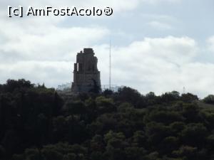 [P38] Filopappou şi al său monument, văzute de pe Acropole » foto by irinad
 - 
<span class="allrVoted glyphicon glyphicon-heart hidden" id="av931342"></span>
<a class="m-l-10 hidden" id="sv931342" onclick="voting_Foto_DelVot(,931342,23384)" role="button">șterge vot <span class="glyphicon glyphicon-remove"></span></a>
<a id="v9931342" class=" c-red"  onclick="voting_Foto_SetVot(931342)" role="button"><span class="glyphicon glyphicon-heart-empty"></span> <b>LIKE</b> = Votează poza</a> <img class="hidden"  id="f931342W9" src="/imagini/loader.gif" border="0" /><span class="AjErrMes hidden" id="e931342ErM"></span>