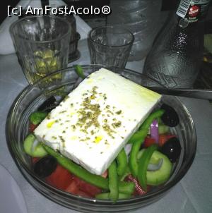 [P09] 40 Platania Grill - salata grecească » foto by Carmen Ion
 - 
<span class="allrVoted glyphicon glyphicon-heart hidden" id="av1143962"></span>
<a class="m-l-10 hidden" id="sv1143962" onclick="voting_Foto_DelVot(,1143962,23402)" role="button">șterge vot <span class="glyphicon glyphicon-remove"></span></a>
<a id="v91143962" class=" c-red"  onclick="voting_Foto_SetVot(1143962)" role="button"><span class="glyphicon glyphicon-heart-empty"></span> <b>LIKE</b> = Votează poza</a> <img class="hidden"  id="f1143962W9" src="/imagini/loader.gif" border="0" /><span class="AjErrMes hidden" id="e1143962ErM"></span>