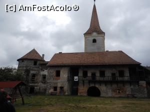[P02] Castelul S&uuml;k&ouml;sd-Bethlen - &Icirc;n curtea interioară. » foto by iulianic
 - 
<span class="allrVoted glyphicon glyphicon-heart hidden" id="av1317586"></span>
<a class="m-l-10 hidden" id="sv1317586" onclick="voting_Foto_DelVot(,1317586,23427)" role="button">șterge vot <span class="glyphicon glyphicon-remove"></span></a>
<a id="v91317586" class=" c-red"  onclick="voting_Foto_SetVot(1317586)" role="button"><span class="glyphicon glyphicon-heart-empty"></span> <b>LIKE</b> = Votează poza</a> <img class="hidden"  id="f1317586W9" src="/imagini/loader.gif" border="0" /><span class="AjErrMes hidden" id="e1317586ErM"></span>