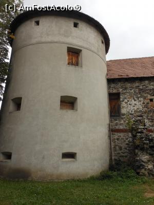 [P27] Castelul S&uuml;k&ouml;sd-Bethlen - Turn de colț cu tencuială nouă. » foto by iulianic
 - 
<span class="allrVoted glyphicon glyphicon-heart hidden" id="av1317611"></span>
<a class="m-l-10 hidden" id="sv1317611" onclick="voting_Foto_DelVot(,1317611,23427)" role="button">șterge vot <span class="glyphicon glyphicon-remove"></span></a>
<a id="v91317611" class=" c-red"  onclick="voting_Foto_SetVot(1317611)" role="button"><span class="glyphicon glyphicon-heart-empty"></span> <b>LIKE</b> = Votează poza</a> <img class="hidden"  id="f1317611W9" src="/imagini/loader.gif" border="0" /><span class="AjErrMes hidden" id="e1317611ErM"></span>