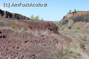 [P12] Complexul Geologic Racoș, Vulcanul Racoș peisaj arid, din loc &icirc;n loc puțină viață » foto by mprofeanu
 - 
<span class="allrVoted glyphicon glyphicon-heart hidden" id="av1167759"></span>
<a class="m-l-10 hidden" id="sv1167759" onclick="voting_Foto_DelVot(,1167759,23427)" role="button">șterge vot <span class="glyphicon glyphicon-remove"></span></a>
<a id="v91167759" class=" c-red"  onclick="voting_Foto_SetVot(1167759)" role="button"><span class="glyphicon glyphicon-heart-empty"></span> <b>LIKE</b> = Votează poza</a> <img class="hidden"  id="f1167759W9" src="/imagini/loader.gif" border="0" /><span class="AjErrMes hidden" id="e1167759ErM"></span>