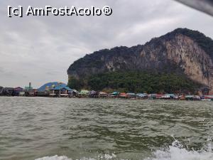 [P33] Ne îndreptăm spre Panyee Island » foto by crismis
 - 
<span class="allrVoted glyphicon glyphicon-heart hidden" id="av1369660"></span>
<a class="m-l-10 hidden" id="sv1369660" onclick="voting_Foto_DelVot(,1369660,23453)" role="button">șterge vot <span class="glyphicon glyphicon-remove"></span></a>
<a id="v91369660" class=" c-red"  onclick="voting_Foto_SetVot(1369660)" role="button"><span class="glyphicon glyphicon-heart-empty"></span> <b>LIKE</b> = Votează poza</a> <img class="hidden"  id="f1369660W9" src="/imagini/loader.gif" border="0" /><span class="AjErrMes hidden" id="e1369660ErM"></span>