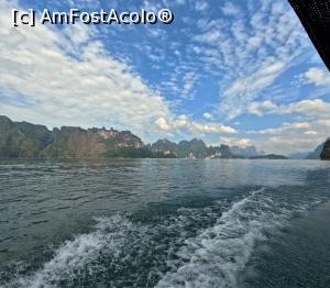 [P13] <strong>Khao Sok Lake </strong> » foto by elenaadina
 - 
<span class="allrVoted glyphicon glyphicon-heart hidden" id="av1355380"></span>
<a class="m-l-10 hidden" id="sv1355380" onclick="voting_Foto_DelVot(,1355380,23453)" role="button">șterge vot <span class="glyphicon glyphicon-remove"></span></a>
<a id="v91355380" class=" c-red"  onclick="voting_Foto_SetVot(1355380)" role="button"><span class="glyphicon glyphicon-heart-empty"></span> <b>LIKE</b> = Votează poza</a> <img class="hidden"  id="f1355380W9" src="/imagini/loader.gif" border="0" /><span class="AjErrMes hidden" id="e1355380ErM"></span>