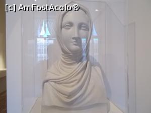 [P06] Bust de Canova, din colecția Correr.  » foto by mihaelavoicu
 - 
<span class="allrVoted glyphicon glyphicon-heart hidden" id="av944862"></span>
<a class="m-l-10 hidden" id="sv944862" onclick="voting_Foto_DelVot(,944862,23454)" role="button">șterge vot <span class="glyphicon glyphicon-remove"></span></a>
<a id="v9944862" class=" c-red"  onclick="voting_Foto_SetVot(944862)" role="button"><span class="glyphicon glyphicon-heart-empty"></span> <b>LIKE</b> = Votează poza</a> <img class="hidden"  id="f944862W9" src="/imagini/loader.gif" border="0" /><span class="AjErrMes hidden" id="e944862ErM"></span>