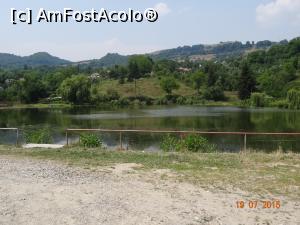 [P09] Lacul Învârtita » foto by alexpetre2004
 - 
<span class="allrVoted glyphicon glyphicon-heart hidden" id="av943270"></span>
<a class="m-l-10 hidden" id="sv943270" onclick="voting_Foto_DelVot(,943270,23474)" role="button">șterge vot <span class="glyphicon glyphicon-remove"></span></a>
<a id="v9943270" class=" c-red"  onclick="voting_Foto_SetVot(943270)" role="button"><span class="glyphicon glyphicon-heart-empty"></span> <b>LIKE</b> = Votează poza</a> <img class="hidden"  id="f943270W9" src="/imagini/loader.gif" border="0" /><span class="AjErrMes hidden" id="e943270ErM"></span>