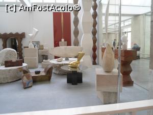 [P13] Atelierul lui Brâncuși, Paris.  » foto by mihaelavoicu
 - 
<span class="allrVoted glyphicon glyphicon-heart hidden" id="av946221"></span>
<a class="m-l-10 hidden" id="sv946221" onclick="voting_Foto_DelVot(,946221,23478)" role="button">șterge vot <span class="glyphicon glyphicon-remove"></span></a>
<a id="v9946221" class=" c-red"  onclick="voting_Foto_SetVot(946221)" role="button"><span class="glyphicon glyphicon-heart-empty"></span> <b>LIKE</b> = Votează poza</a> <img class="hidden"  id="f946221W9" src="/imagini/loader.gif" border="0" /><span class="AjErrMes hidden" id="e946221ErM"></span>