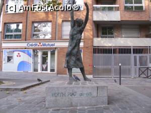 [P02] Edith Piaf. Bd. Belleville » foto by mihaelavoicu
 - 
<span class="allrVoted glyphicon glyphicon-heart hidden" id="av1119494"></span>
<a class="m-l-10 hidden" id="sv1119494" onclick="voting_Foto_DelVot(,1119494,23478)" role="button">șterge vot <span class="glyphicon glyphicon-remove"></span></a>
<a id="v91119494" class=" c-red"  onclick="voting_Foto_SetVot(1119494)" role="button"><span class="glyphicon glyphicon-heart-empty"></span> <b>LIKE</b> = Votează poza</a> <img class="hidden"  id="f1119494W9" src="/imagini/loader.gif" border="0" /><span class="AjErrMes hidden" id="e1119494ErM"></span>