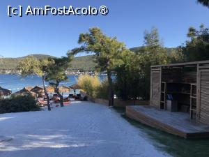 [P46] Lujo Bodrum - chioşcul de prosoape de la intrarea pe plaja de adulţi » foto by nicole33
 - 
<span class="allrVoted glyphicon glyphicon-heart hidden" id="av1407796"></span>
<a class="m-l-10 hidden" id="sv1407796" onclick="voting_Foto_DelVot(,1407796,23484)" role="button">șterge vot <span class="glyphicon glyphicon-remove"></span></a>
<a id="v91407796" class=" c-red"  onclick="voting_Foto_SetVot(1407796)" role="button"><span class="glyphicon glyphicon-heart-empty"></span> <b>LIKE</b> = Votează poza</a> <img class="hidden"  id="f1407796W9" src="/imagini/loader.gif" border="0" /><span class="AjErrMes hidden" id="e1407796ErM"></span>