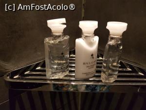 [P54] Lujo Bodrum - cosmetice de firmă (Bvlgari) » foto by nicole33
 - 
<span class="allrVoted glyphicon glyphicon-heart hidden" id="av1407804"></span>
<a class="m-l-10 hidden" id="sv1407804" onclick="voting_Foto_DelVot(,1407804,23484)" role="button">șterge vot <span class="glyphicon glyphicon-remove"></span></a>
<a id="v91407804" class=" c-red"  onclick="voting_Foto_SetVot(1407804)" role="button"><span class="glyphicon glyphicon-heart-empty"></span> <b>LIKE</b> = Votează poza</a> <img class="hidden"  id="f1407804W9" src="/imagini/loader.gif" border="0" /><span class="AjErrMes hidden" id="e1407804ErM"></span>