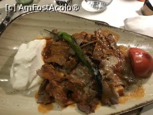 [P88] Lujo Bodrum - Iskender la turcesc » foto by nicole33
 - 
<span class="allrVoted glyphicon glyphicon-heart hidden" id="av1407838"></span>
<a class="m-l-10 hidden" id="sv1407838" onclick="voting_Foto_DelVot(,1407838,23484)" role="button">șterge vot <span class="glyphicon glyphicon-remove"></span></a>
<a id="v91407838" class=" c-red"  onclick="voting_Foto_SetVot(1407838)" role="button"><span class="glyphicon glyphicon-heart-empty"></span> <b>LIKE</b> = Votează poza</a> <img class="hidden"  id="f1407838W9" src="/imagini/loader.gif" border="0" /><span class="AjErrMes hidden" id="e1407838ErM"></span>