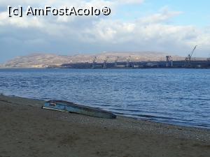 [P51] Malul românesc de la Kladovo.  » foto by Aurici
 - 
<span class="allrVoted glyphicon glyphicon-heart hidden" id="av1046800"></span>
<a class="m-l-10 hidden" id="sv1046800" onclick="voting_Foto_DelVot(,1046800,23500)" role="button">șterge vot <span class="glyphicon glyphicon-remove"></span></a>
<a id="v91046800" class=" c-red"  onclick="voting_Foto_SetVot(1046800)" role="button"><span class="glyphicon glyphicon-heart-empty"></span> <b>LIKE</b> = Votează poza</a> <img class="hidden"  id="f1046800W9" src="/imagini/loader.gif" border="0" /><span class="AjErrMes hidden" id="e1046800ErM"></span>