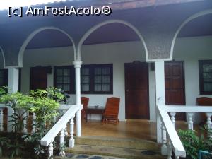 [P06] bungalow-uri pierdute intre plante » foto by buterfly*
 - 
<span class="allrVoted glyphicon glyphicon-heart hidden" id="av950382"></span>
<a class="m-l-10 hidden" id="sv950382" onclick="voting_Foto_DelVot(,950382,23537)" role="button">șterge vot <span class="glyphicon glyphicon-remove"></span></a>
<a id="v9950382" class=" c-red"  onclick="voting_Foto_SetVot(950382)" role="button"><span class="glyphicon glyphicon-heart-empty"></span> <b>LIKE</b> = Votează poza</a> <img class="hidden"  id="f950382W9" src="/imagini/loader.gif" border="0" /><span class="AjErrMes hidden" id="e950382ErM"></span>