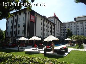 [P09] asa arata hotelul vazut de langa rau » foto by buterfly*
 - 
<span class="allrVoted glyphicon glyphicon-heart hidden" id="av950852"></span>
<a class="m-l-10 hidden" id="sv950852" onclick="voting_Foto_DelVot(,950852,23547)" role="button">șterge vot <span class="glyphicon glyphicon-remove"></span></a>
<a id="v9950852" class=" c-red"  onclick="voting_Foto_SetVot(950852)" role="button"><span class="glyphicon glyphicon-heart-empty"></span> <b>LIKE</b> = Votează poza</a> <img class="hidden"  id="f950852W9" src="/imagini/loader.gif" border="0" /><span class="AjErrMes hidden" id="e950852ErM"></span>