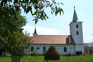 [P16] Biserica ortodoxă » foto by AZE
 - 
<span class="allrVoted glyphicon glyphicon-heart hidden" id="av1015297"></span>
<a class="m-l-10 hidden" id="sv1015297" onclick="voting_Foto_DelVot(,1015297,23551)" role="button">șterge vot <span class="glyphicon glyphicon-remove"></span></a>
<a id="v91015297" class=" c-red"  onclick="voting_Foto_SetVot(1015297)" role="button"><span class="glyphicon glyphicon-heart-empty"></span> <b>LIKE</b> = Votează poza</a> <img class="hidden"  id="f1015297W9" src="/imagini/loader.gif" border="0" /><span class="AjErrMes hidden" id="e1015297ErM"></span>