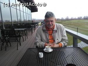 [P37] Theodora Golf Club: terasa » foto by Carmen Ion
 - 
<span class="allrVoted glyphicon glyphicon-heart hidden" id="av957198"></span>
<a class="m-l-10 hidden" id="sv957198" onclick="voting_Foto_DelVot(,957198,23551)" role="button">șterge vot <span class="glyphicon glyphicon-remove"></span></a>
<a id="v9957198" class=" c-red"  onclick="voting_Foto_SetVot(957198)" role="button"><span class="glyphicon glyphicon-heart-empty"></span> <b>LIKE</b> = Votează poza</a> <img class="hidden"  id="f957198W9" src="/imagini/loader.gif" border="0" /><span class="AjErrMes hidden" id="e957198ErM"></span>