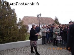 [P13] Dna Irina, intendenta castelului care a lucrat aici din perioada IAS-ului.  » foto by elviramvio
 - 
<span class="allrVoted glyphicon glyphicon-heart hidden" id="av954837"></span>
<a class="m-l-10 hidden" id="sv954837" onclick="voting_Foto_DelVot(,954837,23551)" role="button">șterge vot <span class="glyphicon glyphicon-remove"></span></a>
<a id="v9954837" class=" c-red"  onclick="voting_Foto_SetVot(954837)" role="button"><span class="glyphicon glyphicon-heart-empty"></span> <b>LIKE</b> = Votează poza</a> <img class="hidden"  id="f954837W9" src="/imagini/loader.gif" border="0" /><span class="AjErrMes hidden" id="e954837ErM"></span>