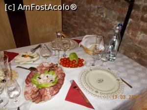 [P08] Masa unde am degustat vinurile Jidvei » foto by ANILU
 - 
<span class="allrVoted glyphicon glyphicon-heart hidden" id="av952422"></span>
<a class="m-l-10 hidden" id="sv952422" onclick="voting_Foto_DelVot(,952422,23551)" role="button">șterge vot <span class="glyphicon glyphicon-remove"></span></a>
<a id="v9952422" class=" c-red"  onclick="voting_Foto_SetVot(952422)" role="button"><span class="glyphicon glyphicon-heart-empty"></span> <b>LIKE</b> = Votează poza</a> <img class="hidden"  id="f952422W9" src="/imagini/loader.gif" border="0" /><span class="AjErrMes hidden" id="e952422ErM"></span>