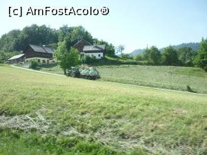 [P12] Austria - Viata la tara...  » foto by Bujie
 - 
<span class="allrVoted glyphicon glyphicon-heart hidden" id="av952474"></span>
<a class="m-l-10 hidden" id="sv952474" onclick="voting_Foto_DelVot(,952474,23568)" role="button">șterge vot <span class="glyphicon glyphicon-remove"></span></a>
<a id="v9952474" class=" c-red"  onclick="voting_Foto_SetVot(952474)" role="button"><span class="glyphicon glyphicon-heart-empty"></span> <b>LIKE</b> = Votează poza</a> <img class="hidden"  id="f952474W9" src="/imagini/loader.gif" border="0" /><span class="AjErrMes hidden" id="e952474ErM"></span>