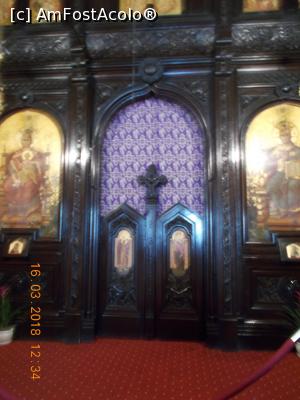 [P21] Ușile împărătești.  » foto by elviramvio
 - 
<span class="allrVoted glyphicon glyphicon-heart hidden" id="av952294"></span>
<a class="m-l-10 hidden" id="sv952294" onclick="voting_Foto_DelVot(,952294,23574)" role="button">șterge vot <span class="glyphicon glyphicon-remove"></span></a>
<a id="v9952294" class=" c-red"  onclick="voting_Foto_SetVot(952294)" role="button"><span class="glyphicon glyphicon-heart-empty"></span> <b>LIKE</b> = Votează poza</a> <img class="hidden"  id="f952294W9" src="/imagini/loader.gif" border="0" /><span class="AjErrMes hidden" id="e952294ErM"></span>