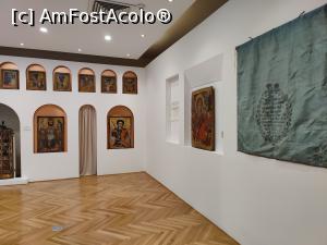 [P10] Museikon; una din săli, în care icoanele au fost dispuse sub forma unui iconostas » foto by crismis
 - 
<span class="allrVoted glyphicon glyphicon-heart hidden" id="av1389148"></span>
<a class="m-l-10 hidden" id="sv1389148" onclick="voting_Foto_DelVot(,1389148,23576)" role="button">șterge vot <span class="glyphicon glyphicon-remove"></span></a>
<a id="v91389148" class=" c-red"  onclick="voting_Foto_SetVot(1389148)" role="button"><span class="glyphicon glyphicon-heart-empty"></span> <b>LIKE</b> = Votează poza</a> <img class="hidden"  id="f1389148W9" src="/imagini/loader.gif" border="0" /><span class="AjErrMes hidden" id="e1389148ErM"></span>
