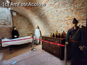 [P50] Museikon; subsol; vechi spital militar » foto by crismis
 - 
<span class="allrVoted glyphicon glyphicon-heart hidden" id="av1389188"></span>
<a class="m-l-10 hidden" id="sv1389188" onclick="voting_Foto_DelVot(,1389188,23576)" role="button">șterge vot <span class="glyphicon glyphicon-remove"></span></a>
<a id="v91389188" class=" c-red"  onclick="voting_Foto_SetVot(1389188)" role="button"><span class="glyphicon glyphicon-heart-empty"></span> <b>LIKE</b> = Votează poza</a> <img class="hidden"  id="f1389188W9" src="/imagini/loader.gif" border="0" /><span class="AjErrMes hidden" id="e1389188ErM"></span>