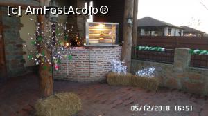 [P04] Pizzeria Roberto, Caransebeș. Curtea din spate.  » foto by ungureanica
 - 
<span class="allrVoted glyphicon glyphicon-heart hidden" id="av1039338"></span>
<a class="m-l-10 hidden" id="sv1039338" onclick="voting_Foto_DelVot(,1039338,23581)" role="button">șterge vot <span class="glyphicon glyphicon-remove"></span></a>
<a id="v91039338" class=" c-red"  onclick="voting_Foto_SetVot(1039338)" role="button"><span class="glyphicon glyphicon-heart-empty"></span> <b>LIKE</b> = Votează poza</a> <img class="hidden"  id="f1039338W9" src="/imagini/loader.gif" border="0" /><span class="AjErrMes hidden" id="e1039338ErM"></span>