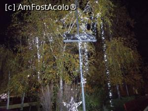 [P59] Luminile orașului. La ”Casa alba” » foto by Zoazore
 - 
<span class="allrVoted glyphicon glyphicon-heart hidden" id="av1404601"></span>
<a class="m-l-10 hidden" id="sv1404601" onclick="voting_Foto_DelVot(,1404601,23584)" role="button">șterge vot <span class="glyphicon glyphicon-remove"></span></a>
<a id="v91404601" class=" c-red"  onclick="voting_Foto_SetVot(1404601)" role="button"><span class="glyphicon glyphicon-heart-empty"></span> <b>LIKE</b> = Votează poza</a> <img class="hidden"  id="f1404601W9" src="/imagini/loader.gif" border="0" /><span class="AjErrMes hidden" id="e1404601ErM"></span>