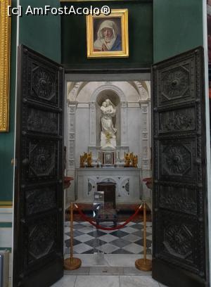 [P15] Muzeul Palatului Wilanow: Capela » foto by mariana.olaru
 - 
<span class="allrVoted glyphicon glyphicon-heart hidden" id="av962305"></span>
<a class="m-l-10 hidden" id="sv962305" onclick="voting_Foto_DelVot(,962305,23586)" role="button">șterge vot <span class="glyphicon glyphicon-remove"></span></a>
<a id="v9962305" class=" c-red"  onclick="voting_Foto_SetVot(962305)" role="button"><span class="glyphicon glyphicon-heart-empty"></span> <b>LIKE</b> = Votează poza</a> <img class="hidden"  id="f962305W9" src="/imagini/loader.gif" border="0" /><span class="AjErrMes hidden" id="e962305ErM"></span>