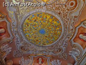 [P39] Muzeul Palatului Wilanow: Galeria de picturi, plafonul » foto by mariana.olaru
 - 
<span class="allrVoted glyphicon glyphicon-heart hidden" id="av962329"></span>
<a class="m-l-10 hidden" id="sv962329" onclick="voting_Foto_DelVot(,962329,23586)" role="button">șterge vot <span class="glyphicon glyphicon-remove"></span></a>
<a id="v9962329" class=" c-red"  onclick="voting_Foto_SetVot(962329)" role="button"><span class="glyphicon glyphicon-heart-empty"></span> <b>LIKE</b> = Votează poza</a> <img class="hidden"  id="f962329W9" src="/imagini/loader.gif" border="0" /><span class="AjErrMes hidden" id="e962329ErM"></span>