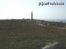 [P01] Crucea de piatra cu cuvintele poetului Luis de Camoes, care spun tuturor ca la Cabo da Roca este 'locul unde se termina pamantul si incepe marea'. » foto by iulianic
 - 
<span class="allrVoted glyphicon glyphicon-heart hidden" id="av225650"></span>
<a class="m-l-10 hidden" id="sv225650" onclick="voting_Foto_DelVot(,225650,23592)" role="button">șterge vot <span class="glyphicon glyphicon-remove"></span></a>
<a id="v9225650" class=" c-red"  onclick="voting_Foto_SetVot(225650)" role="button"><span class="glyphicon glyphicon-heart-empty"></span> <b>LIKE</b> = Votează poza</a> <img class="hidden"  id="f225650W9" src="/imagini/loader.gif" border="0" /><span class="AjErrMes hidden" id="e225650ErM"></span>