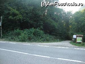 [P04] Vom intra pe drumul forestier ce șerpuiește pe Valea Lotrișorului.  » foto by Floryn81
 - 
<span class="allrVoted glyphicon glyphicon-heart hidden" id="av679886"></span>
<a class="m-l-10 hidden" id="sv679886" onclick="voting_Foto_DelVot(,679886,23593)" role="button">șterge vot <span class="glyphicon glyphicon-remove"></span></a>
<a id="v9679886" class=" c-red"  onclick="voting_Foto_SetVot(679886)" role="button"><span class="glyphicon glyphicon-heart-empty"></span> <b>LIKE</b> = Votează poza</a> <img class="hidden"  id="f679886W9" src="/imagini/loader.gif" border="0" /><span class="AjErrMes hidden" id="e679886ErM"></span>