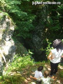 [P16] izvorul Lotrișorului văzut de la înălțime » foto by vanda
 - 
<span class="allrVoted glyphicon glyphicon-heart hidden" id="av342814"></span>
<a class="m-l-10 hidden" id="sv342814" onclick="voting_Foto_DelVot(,342814,23593)" role="button">șterge vot <span class="glyphicon glyphicon-remove"></span></a>
<a id="v9342814" class=" c-red"  onclick="voting_Foto_SetVot(342814)" role="button"><span class="glyphicon glyphicon-heart-empty"></span> <b>LIKE</b> = Votează poza</a> <img class="hidden"  id="f342814W9" src="/imagini/loader.gif" border="0" /><span class="AjErrMes hidden" id="e342814ErM"></span>