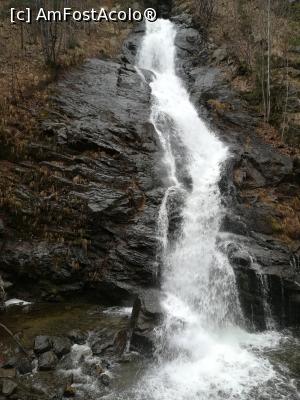 [P07] Cascada Lotrisor - alt unghi » foto by olteanul2010
 - 
<span class="allrVoted glyphicon glyphicon-heart hidden" id="av1059882"></span>
<a class="m-l-10 hidden" id="sv1059882" onclick="voting_Foto_DelVot(,1059882,23593)" role="button">șterge vot <span class="glyphicon glyphicon-remove"></span></a>
<a id="v91059882" class=" c-red"  onclick="voting_Foto_SetVot(1059882)" role="button"><span class="glyphicon glyphicon-heart-empty"></span> <b>LIKE</b> = Votează poza</a> <img class="hidden"  id="f1059882W9" src="/imagini/loader.gif" border="0" /><span class="AjErrMes hidden" id="e1059882ErM"></span>