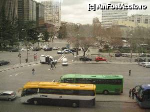 [P08] O mecca a fotbalului / Tot din stadionul Santiago Bernabeu se vede parcarea cu cateva autocare, cat si bulevardul Passeo de la Castelana.  » foto by viviv
 - 
<span class="allrVoted glyphicon glyphicon-heart hidden" id="av409050"></span>
<a class="m-l-10 hidden" id="sv409050" onclick="voting_Foto_DelVot(,409050,23608)" role="button">șterge vot <span class="glyphicon glyphicon-remove"></span></a>
<a id="v9409050" class=" c-red"  onclick="voting_Foto_SetVot(409050)" role="button"><span class="glyphicon glyphicon-heart-empty"></span> <b>LIKE</b> = Votează poza</a> <img class="hidden"  id="f409050W9" src="/imagini/loader.gif" border="0" /><span class="AjErrMes hidden" id="e409050ErM"></span>