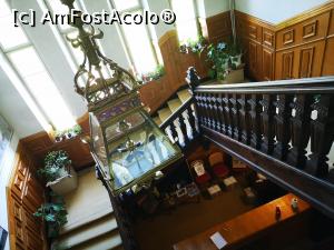 [P12] Palatul Ghika - candelabrul și scara interioară » foto by crismis
 - 
<span class="allrVoted glyphicon glyphicon-heart hidden" id="av1196846"></span>
<a class="m-l-10 hidden" id="sv1196846" onclick="voting_Foto_DelVot(,1196846,23619)" role="button">șterge vot <span class="glyphicon glyphicon-remove"></span></a>
<a id="v91196846" class=" c-red"  onclick="voting_Foto_SetVot(1196846)" role="button"><span class="glyphicon glyphicon-heart-empty"></span> <b>LIKE</b> = Votează poza</a> <img class="hidden"  id="f1196846W9" src="/imagini/loader.gif" border="0" /><span class="AjErrMes hidden" id="e1196846ErM"></span>