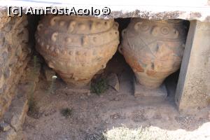 [P18] Creta, Palatul Minoic Phaistos, Pithoi în zona de Magazii » foto by mprofeanu
 - 
<span class="allrVoted glyphicon glyphicon-heart hidden" id="av1277997"></span>
<a class="m-l-10 hidden" id="sv1277997" onclick="voting_Foto_DelVot(,1277997,23643)" role="button">șterge vot <span class="glyphicon glyphicon-remove"></span></a>
<a id="v91277997" class=" c-red"  onclick="voting_Foto_SetVot(1277997)" role="button"><span class="glyphicon glyphicon-heart-empty"></span> <b>LIKE</b> = Votează poza</a> <img class="hidden"  id="f1277997W9" src="/imagini/loader.gif" border="0" /><span class="AjErrMes hidden" id="e1277997ErM"></span>