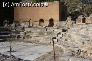 [P56] Creta, Situl Arheologic Gortyna, Anticul Odeon și Faimosul Cod Gortyn încorporat și adăpostit într-o mică clădire de cărămidă din peretele circular nordic al Odeonului. » foto by mprofeanu
 - 
<span class="allrVoted glyphicon glyphicon-heart hidden" id="av1278035"></span>
<a class="m-l-10 hidden" id="sv1278035" onclick="voting_Foto_DelVot(,1278035,23643)" role="button">șterge vot <span class="glyphicon glyphicon-remove"></span></a>
<a id="v91278035" class=" c-red"  onclick="voting_Foto_SetVot(1278035)" role="button"><span class="glyphicon glyphicon-heart-empty"></span> <b>LIKE</b> = Votează poza</a> <img class="hidden"  id="f1278035W9" src="/imagini/loader.gif" border="0" /><span class="AjErrMes hidden" id="e1278035ErM"></span>