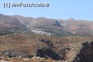 [P60] Creta, Zakros, pată albă de culoare, văzut de pe partea superioară a versantului vestic al Defileului Morților, poză mărită cu teleobiectiv... » foto by mprofeanu
 - 
<span class="allrVoted glyphicon glyphicon-heart hidden" id="av1278409"></span>
<a class="m-l-10 hidden" id="sv1278409" onclick="voting_Foto_DelVot(,1278409,23643)" role="button">șterge vot <span class="glyphicon glyphicon-remove"></span></a>
<a id="v91278409" class=" c-red"  onclick="voting_Foto_SetVot(1278409)" role="button"><span class="glyphicon glyphicon-heart-empty"></span> <b>LIKE</b> = Votează poza</a> <img class="hidden"  id="f1278409W9" src="/imagini/loader.gif" border="0" /><span class="AjErrMes hidden" id="e1278409ErM"></span>